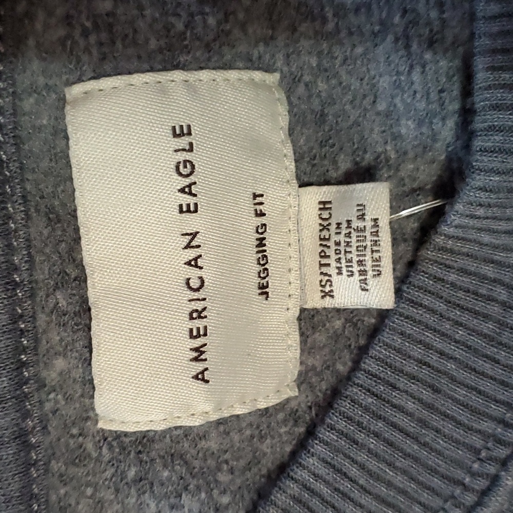American Eagle Oversized Crew Sweatshirt, Size XS, Blue - Picture 8 of 10